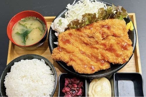 ヘルシーチキンカツ定食ムネ