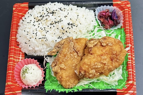 大きな唐揚げ弁当２個