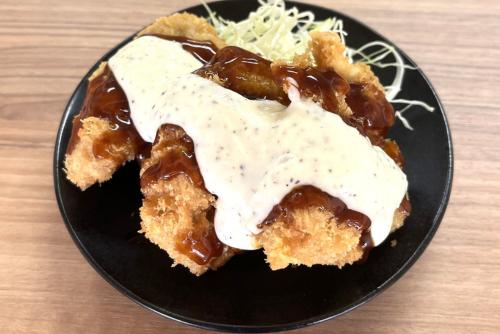 モモチキンカツ
